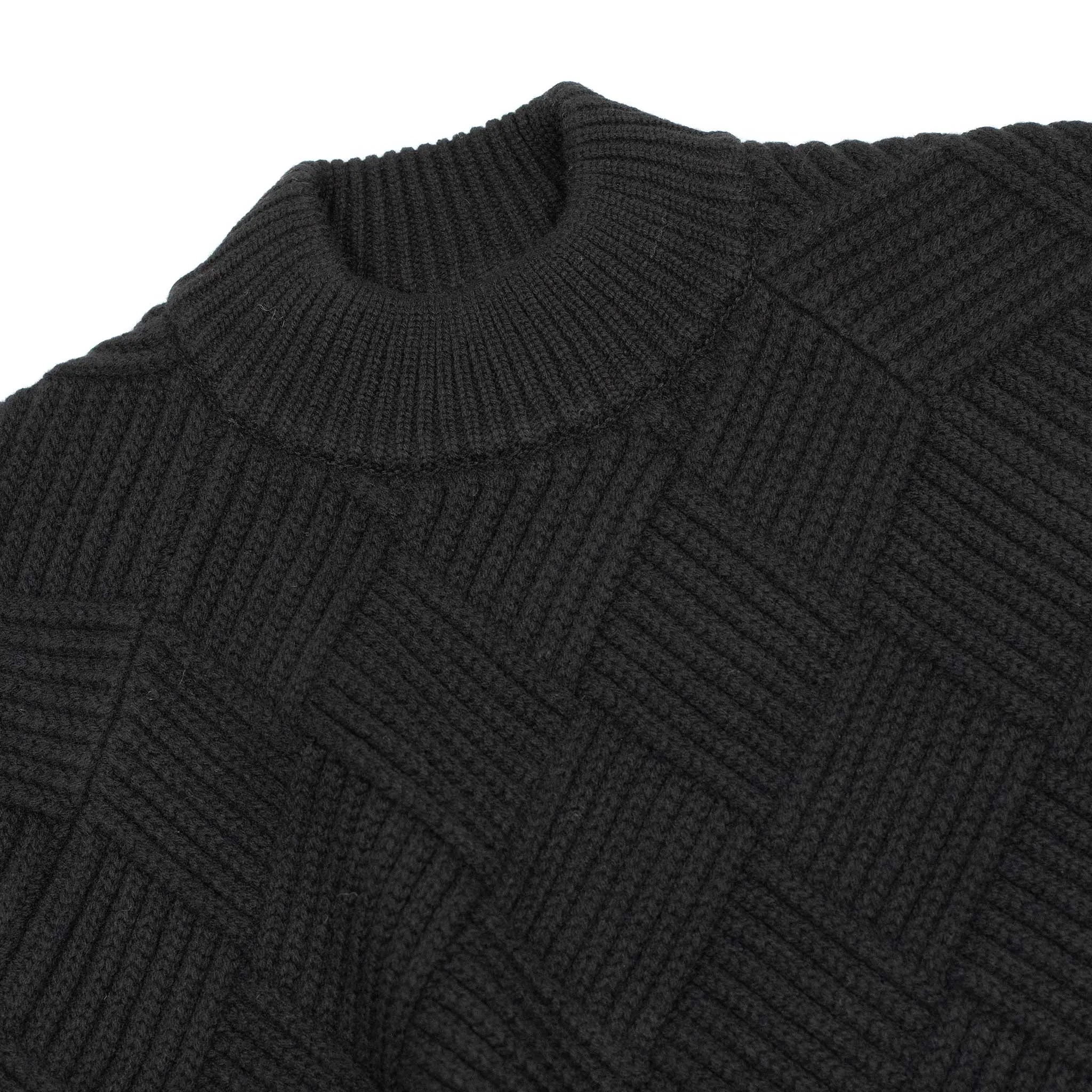 Basketweave mockneck sweater in black Merino wool