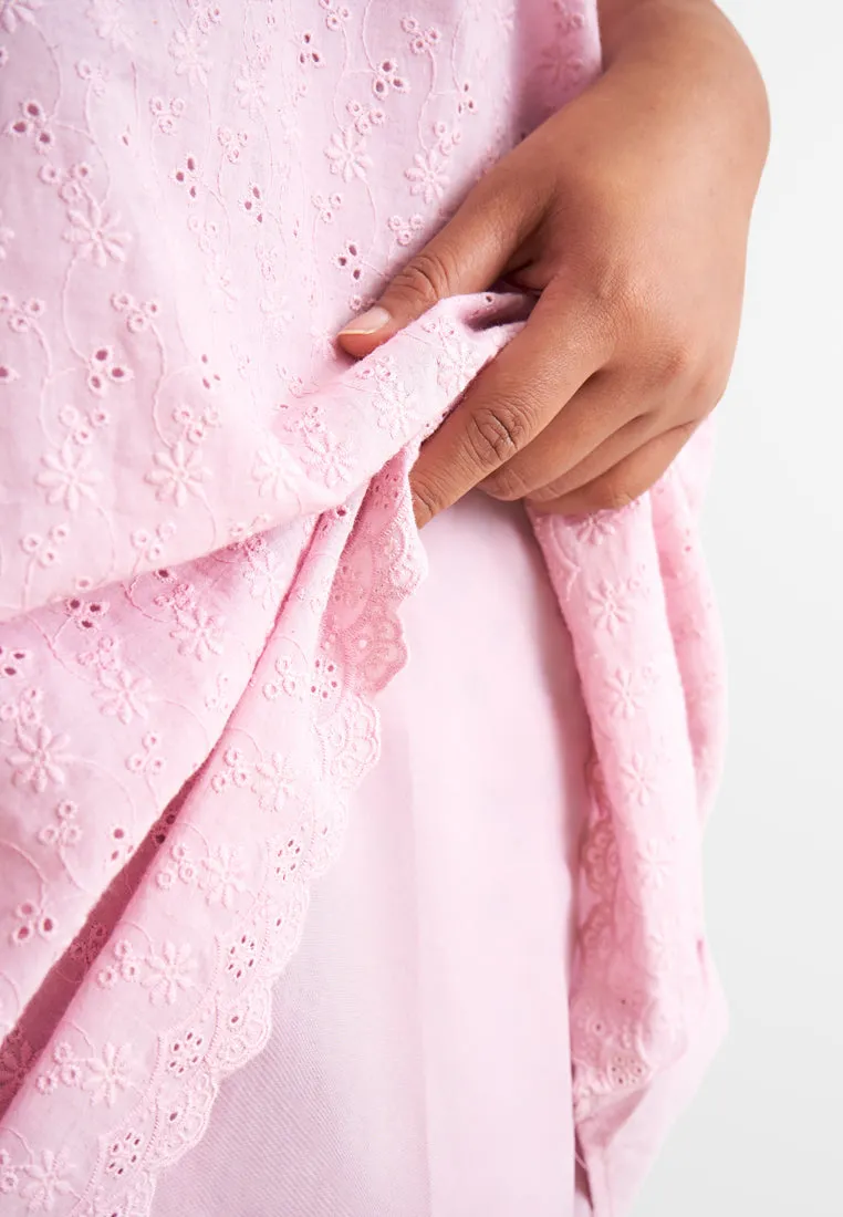 Eiliyah Raya Eyelet Collection Long Kurung Top - Pink