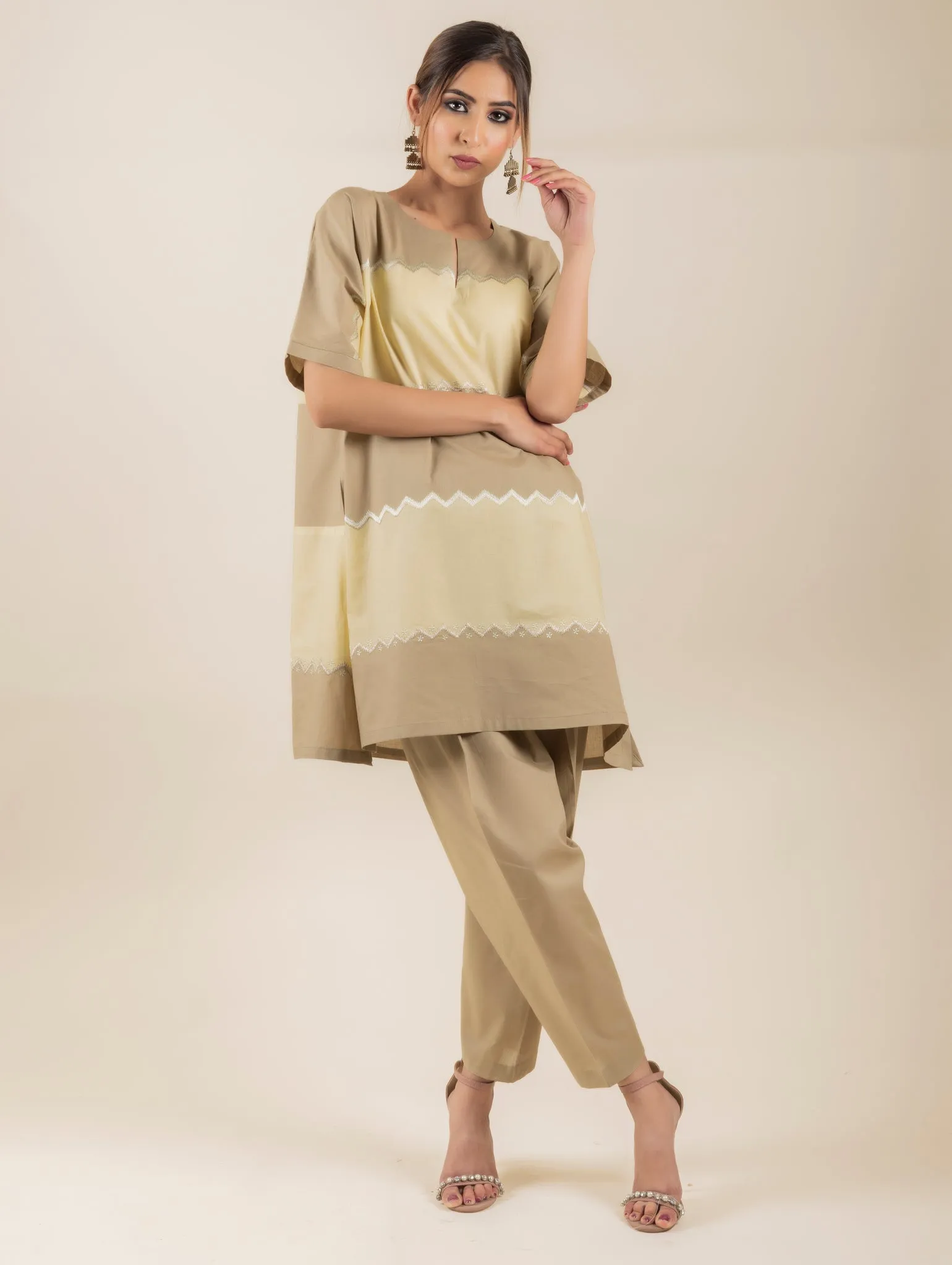 LEMON AND DARK BEIGE SUIT SET