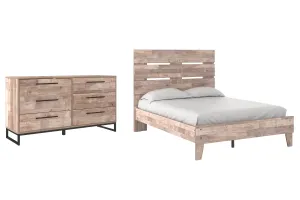 Neilsville Full Platform Bed with Dresser in Whitewash