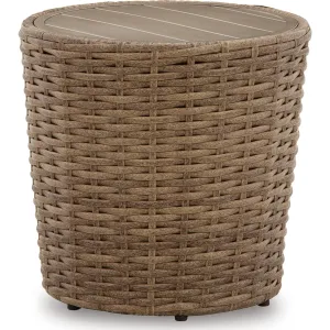 Outdoor Sandy Bloom Round End Table