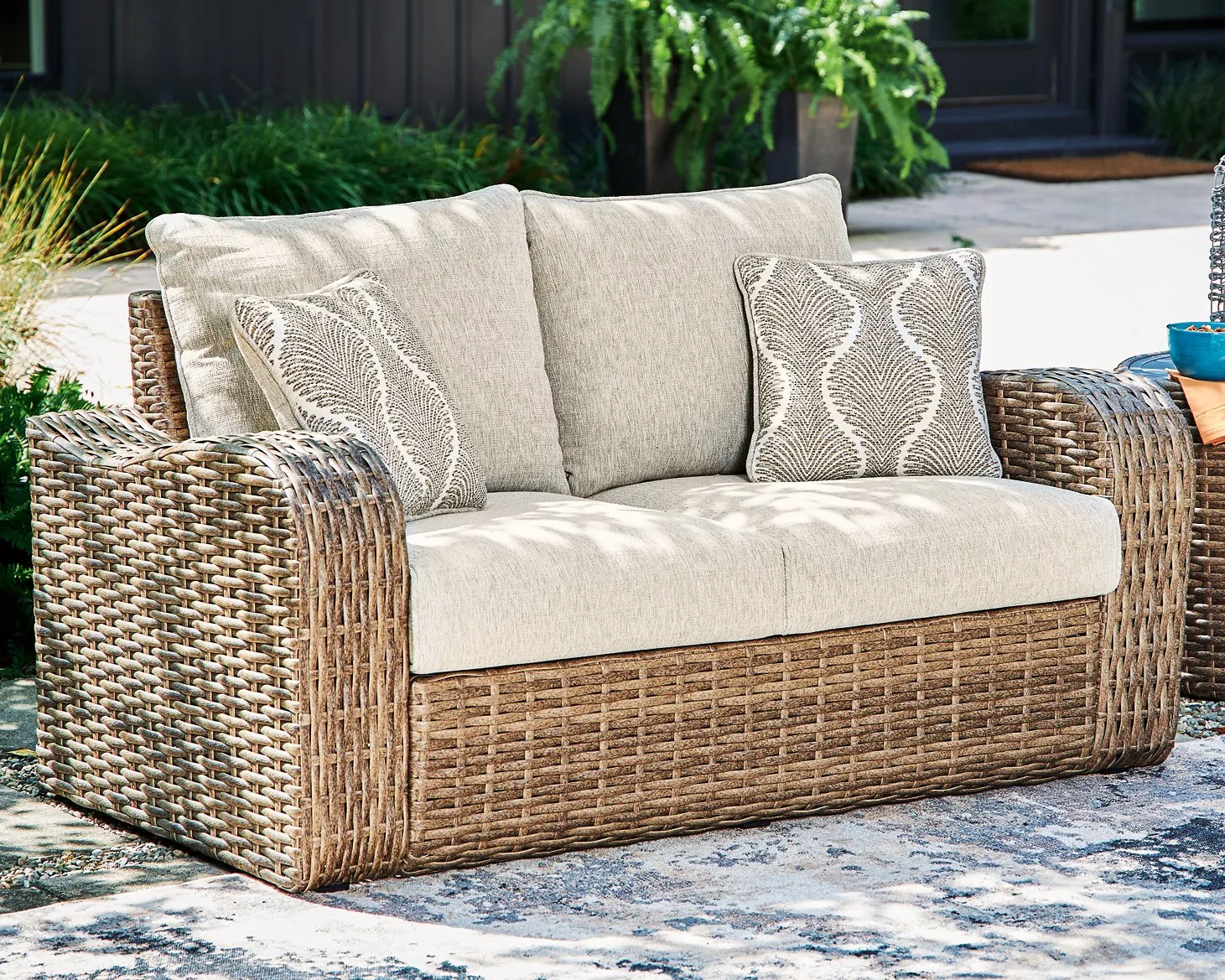 Sandy Bloom Outdoor Living Room Set