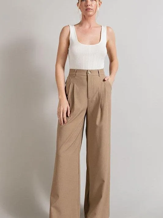 Wide Leg Style Pleated Pants